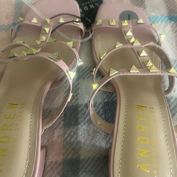 Dream Pairs Pink and Gold Sandals with Studded Straps - Picture 3 of 5